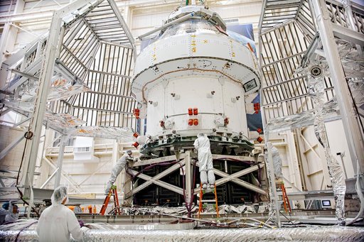 Orion Spacecraft for Artemis I Prepared for Thermal Test at NASA