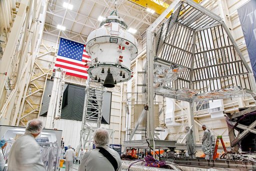 Orion Spacecraft for Artemis I Prepared for Thermal Test at NASA