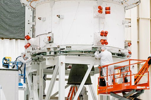 Orion Spacecraft for Artemis I Prepared for Thermal Test at NASA