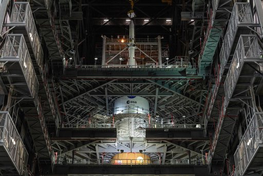 Artemis I Orion / SLS stack complete