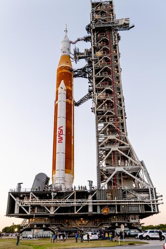 Artemis I stack rolls out to the launch pad