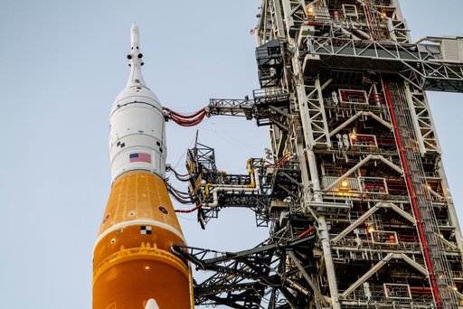 Artemis I stack rolls out to the launch pad
