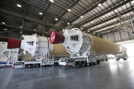 Delta IV H components arrive at KSC
