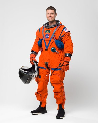 jsc2023e016428