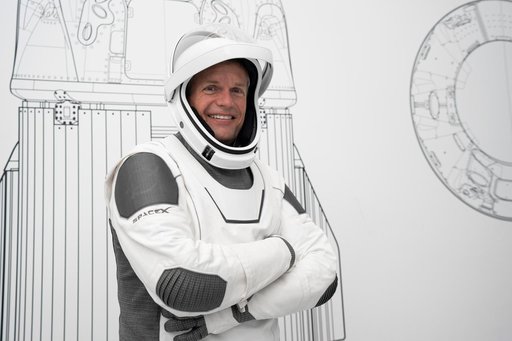 jsc2023e037642