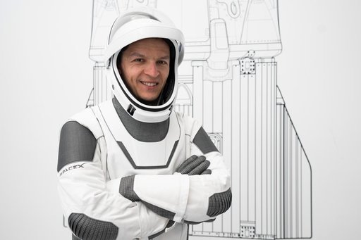 jsc2023e037643