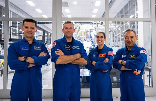 jsc2023e037682