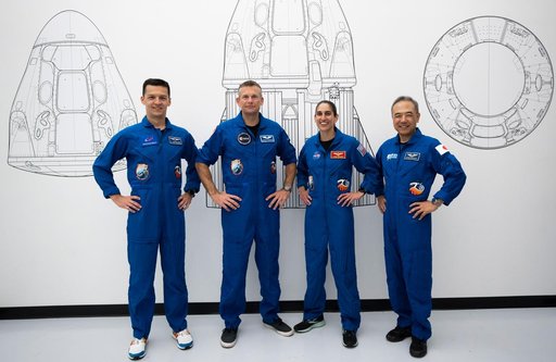 jsc2023e037693