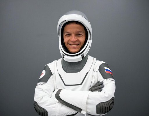 jsc2023e045329