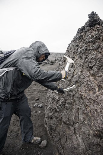 Artemis II Crew geology training in Iceland - jsc2024e055308