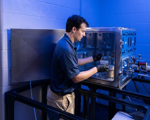 jsc2024e063114 -- Advanced Modeling Enhances Gateway’s Lunar Dust Defense