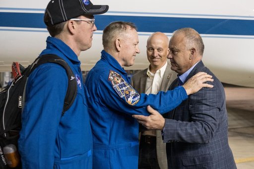 NASA astronaut Butch Wilmore returns to Johnson Space Center
