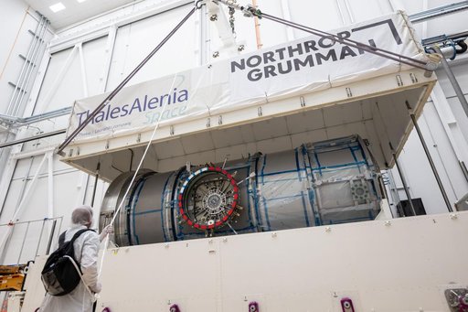 Gateway's HALO Arrives in Arizona for Final Outfitting (jsc2025e036481)