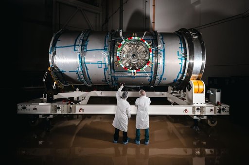 Gateway's HALO Arrives in Arizona for Final Outfitting (jsc2025e036495)