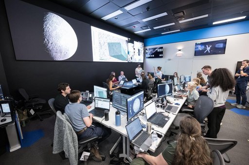 Artemis Science Evaluation Room (SER) in Mission Control -- jsc2025e056603