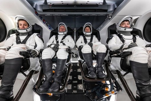 The crew of NASA’s SpaceX Crew-11 mission train for their upcoming trip