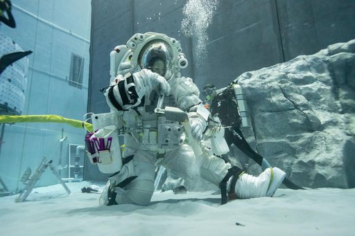 Canadian Space Agency Astronaut Jenni Gibbons Practices Lunar Tasks