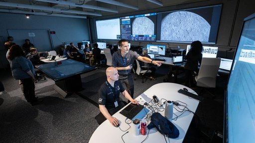 Artemis II Science Mission Operations Room -- jsc2025e087237