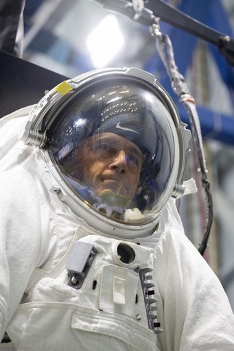 Artemis II Pre-Flight Egress Fitness Standard Measures Test