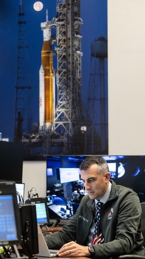 Artemis II science officer, Trevor Graff -- jsc2026e021676