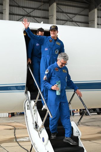Artemis II Crew Return