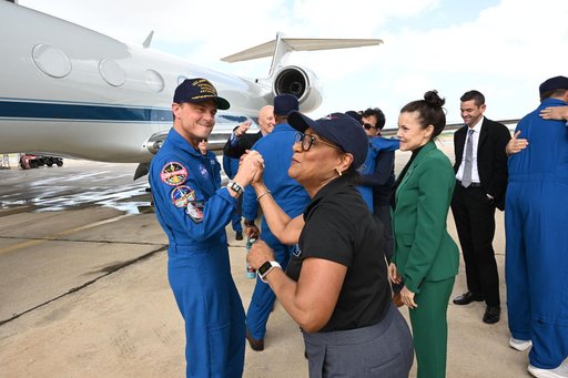 Artemis II Crew Return