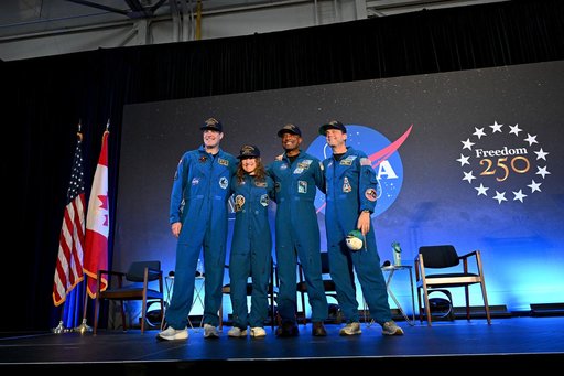 Artemis II Crew Return