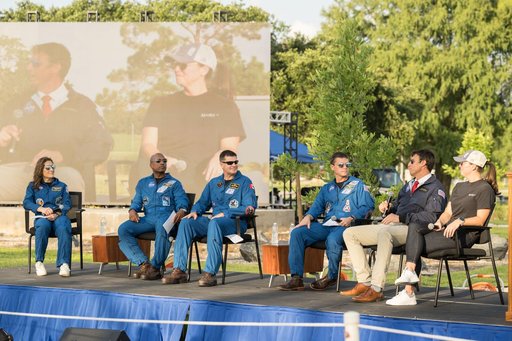 Artemis II Employee Celebration Event