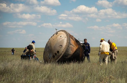 Expedition 47 Soyuz TMA-19M Landing