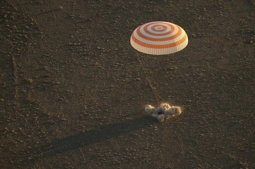 Expedition 48 Soyuz TMA-20M Landing