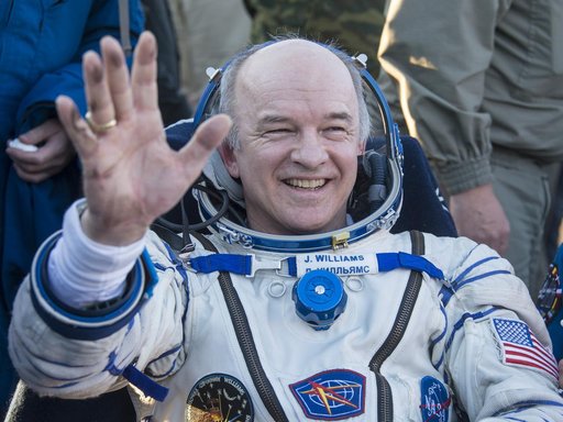 Expedition 48 Soyuz TMA-20M Landing