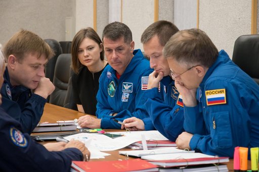 Expedition 49 Preflight