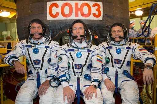 Expedition 49 Preflight