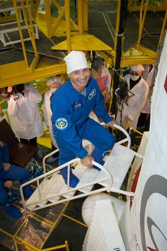 Expedition 49 Preflight