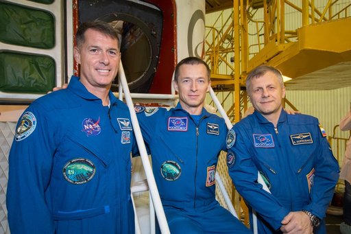 Expedition 49 Preflight