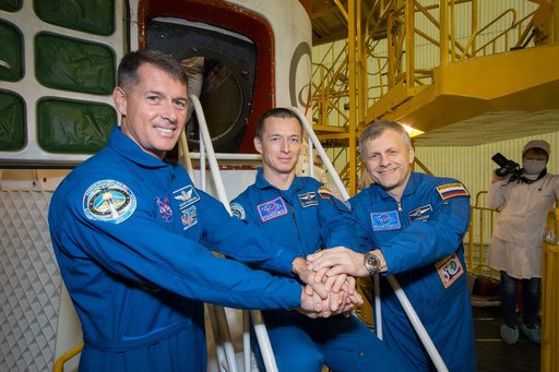 Expedition 49 Preflight