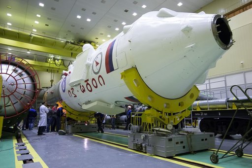 Expedition 49 Soyuz Assembly