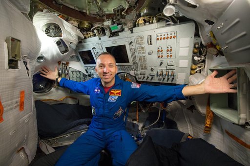 Expedition 52 Qualification Exams