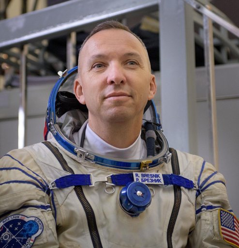 Expedition 52 Qualification Exams
