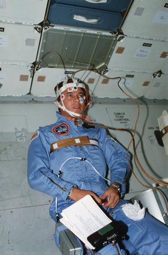 Mission Specialist (MS) Allen conducts Vestibular Study Experiment on middeck