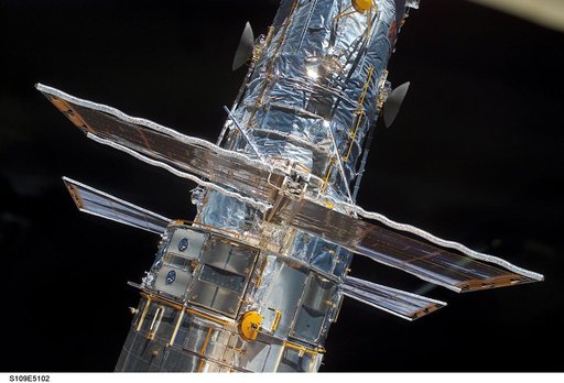 -V2 plane on the Hubble Space Telescope