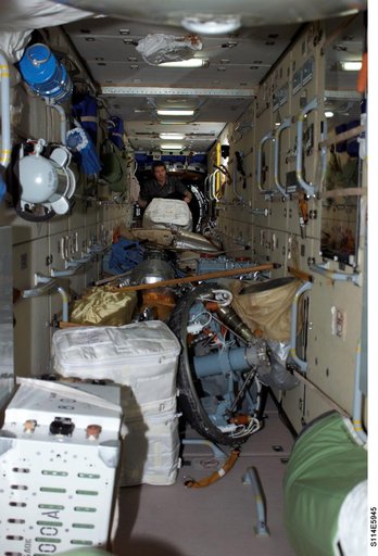 Stowage bags in FGB/Zarya module