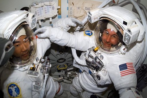 Noguchi and Robinson in Airlock