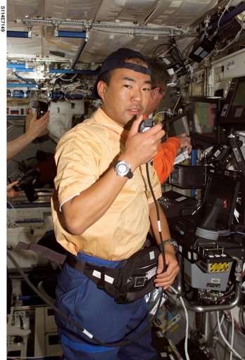 Noguchi  in U.S. Laboratory