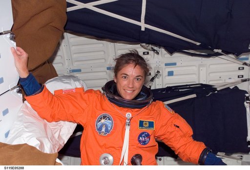 STS-115 MS Stefanyshyn-Piper on Atlantis Middeck