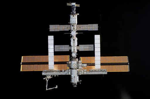 ISS during approach of the STS-115 Space Shuttle Atlantis