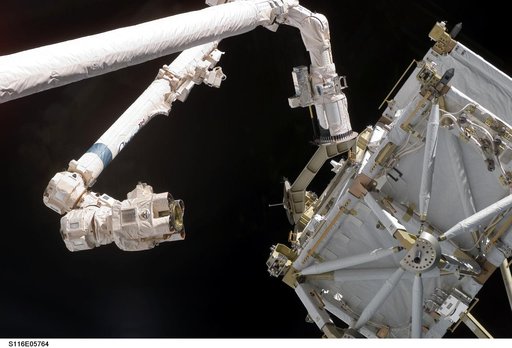 P5 Truss installation
