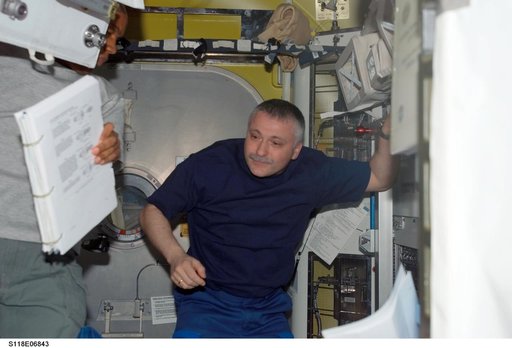 View of Yurchikhin and Drew in the A/L during STS-118/Expedition 15 Joint Operations