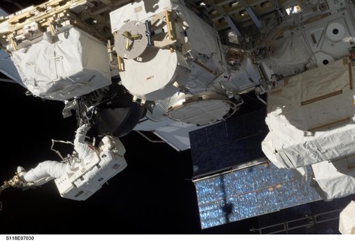 View of MS Williams working with the new CMG at ESP2 during EVA 2