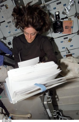 View of Morgan in the MDDK during STS-118/Expedition 15 Joint Operations